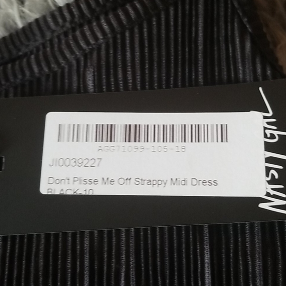 Nasty Gal Dont Plisse Me Off Midi Dress - Picture 6 of 6